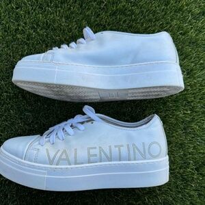 Valentino Garavani White leather sneakers with embroidered logo